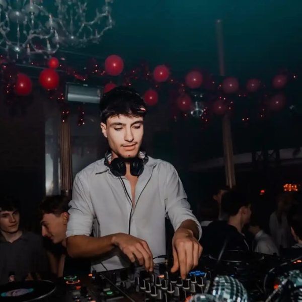 DJ Nayz